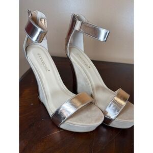 ShoeDazzle Metallic Rose Gold Ankle Strap Platform Wedge Sandals Heels